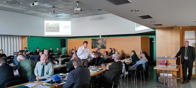 snm_hradec_2023_komprim_6